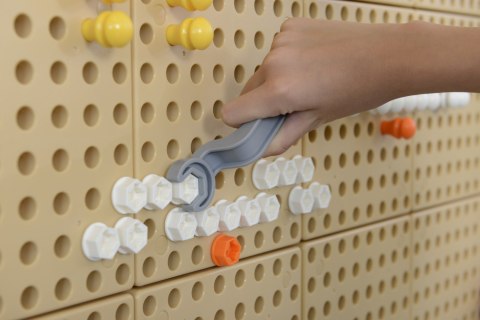 MASTERKIDZ Ręczne Narzędzia 6 Elementów Śrubokręt Klucz - Tablica Naukowo-Edukacyjna STEM