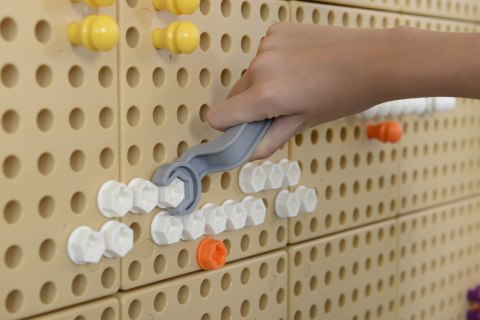 MASTERKIDZ Zestaw Narzędzia Z Wkrętarką 8 Elementów Do Tablicy Naukowo-Kreatywnej STEM