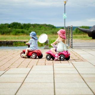 Czerwony jeżdzik dla dzieci Bobby Car Neo Red BIG ciche koła