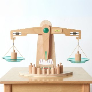 MASTERKIDZ Drewniana Waga Szalkowa