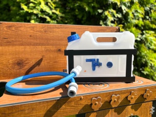 Zestaw baniak+metalowy stelaż +szybkozłączka do kuchni błotnej