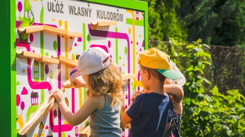 Duży Kulodrom Magnetyczny Edukacyjny na Plac Zabaw Dwustronny dla dzieci | Placówki Edukacyjne