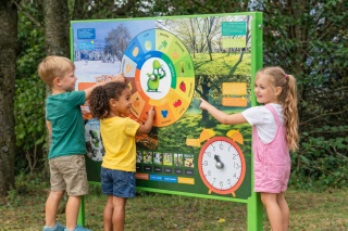 Tablica Edukacyjna 4 Pory Roku - ekopracownia dla dzieci na podwórko | Nauka i Zabawa