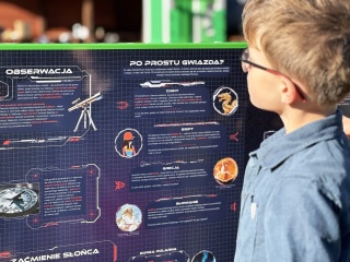 Edukacyjna Tablica Układ Słoneczny dla szkół przedszkoli z platformą QR+