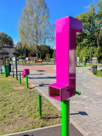 Peryskop dla dzieci na Plac Zabaw z platformą edukacyjną QR+ | wyposażenie placówki edu | Nauka i zabawa