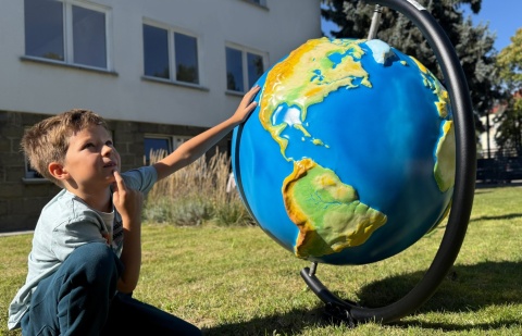 Edukacyjny Globus Szkolny Trójwymiarowy 85cm Sensoryczne place zabaw | Placówki Edukacyjne Nauka i zabawa